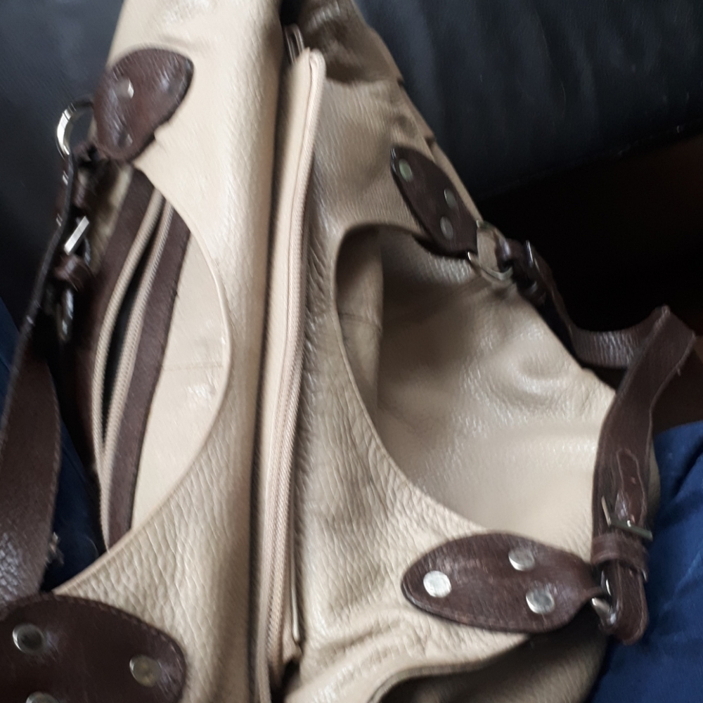 Purse - Picture 4 of 4